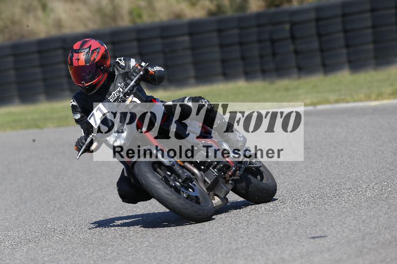 /Archiv-2025/49 26.08.2025 Cornu Master School ADR/gruen-vert/71